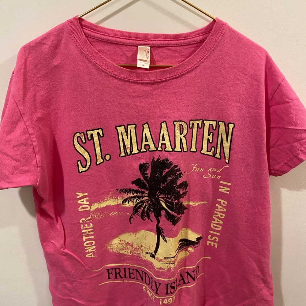 Anvil Pink St. Maarten T-Shirt